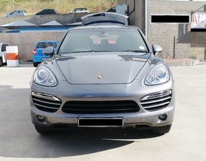 Porsche CAYENNE-S