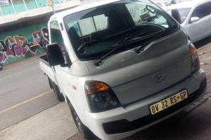 Hyundai H100