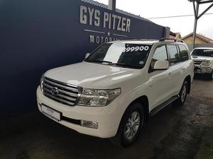 Toyota Land Cruiser 200 4.5D-4D VX