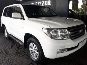 Toyota Land Cruiser 200 4.5D-4D VX