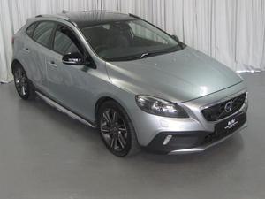 Volvo V40 Cross Country T4 Excel Auto