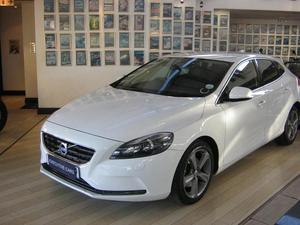 Volvo V40 T4 Excel Auto