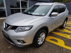 Nissan Xtrail 2.5 SE