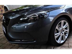 Volvo V40 T4 Excel