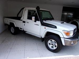 Toyota Land Cruiser 79 4.5D-4D LX V8