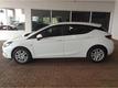 Opel Astra Hatch 1.0T Essentia