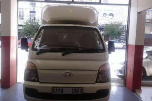 Hyundai H100