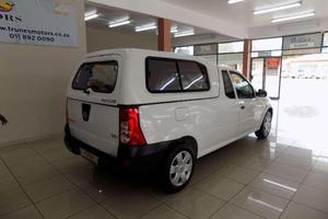 Nissan NP 200