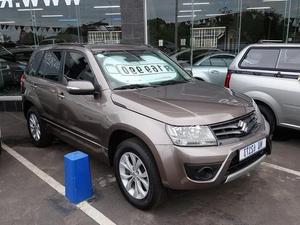 Suzuki Grand Vitara 2.4 Dune