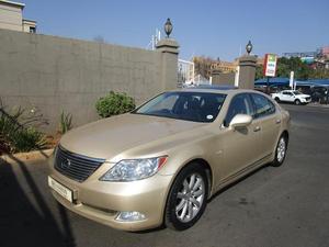 Lexus LS 460