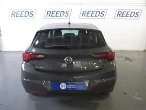 Opel Astra Hatch 1.4T Enjoy Auto