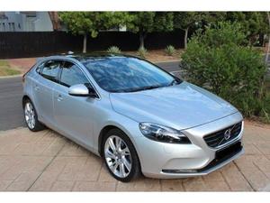 Volvo V40 T5 Excel