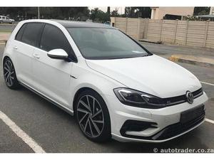 Volkswagen Golf R