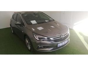 Opel Astra Hatch 1.0T Enjoy