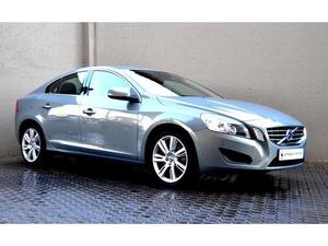 Volvo S60 T6 AWD Essential