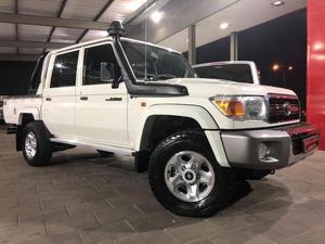 Toyota Land Cruiser 79 4.5D-4D LX V8 Double Cab