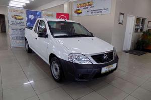 Nissan NP 200