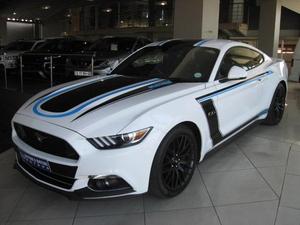 Ford Mustang 5.0 GT Fastback Auto