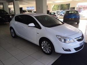 Opel Astra 1.6 Essentia