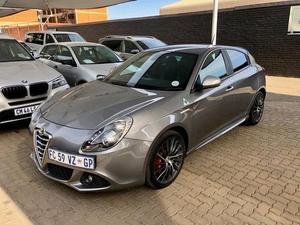 Alfa Romeo Giulietta 1750TBi Quadrifoglio Verde