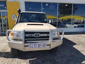 Toyota Land Cruiser 79 4.5D-4D LX V8 Double Cab