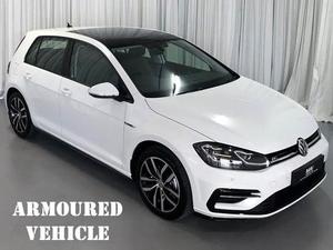 Volkswagen Golf 1.4TSI Comfortline R-Line