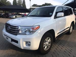 Toyota Land Cruiser 200 4.5D-4D V8 VX