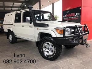 Toyota Land Cruiser 79 4.5D-4D LX V8 Double Cab