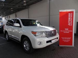 Toyota Land Cruiser 200 4.5D-4D V8 VX